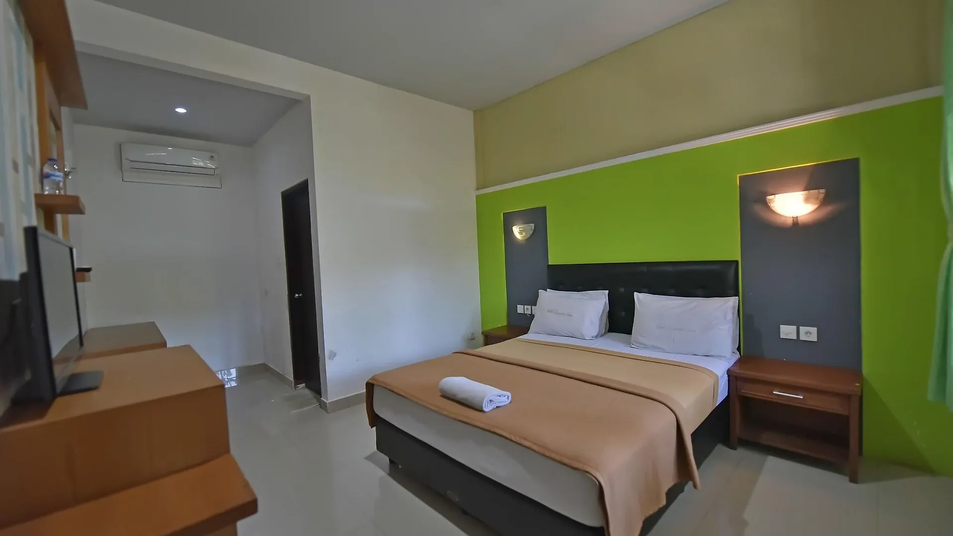 Sandat Hotel Kuta Kuta Lombok