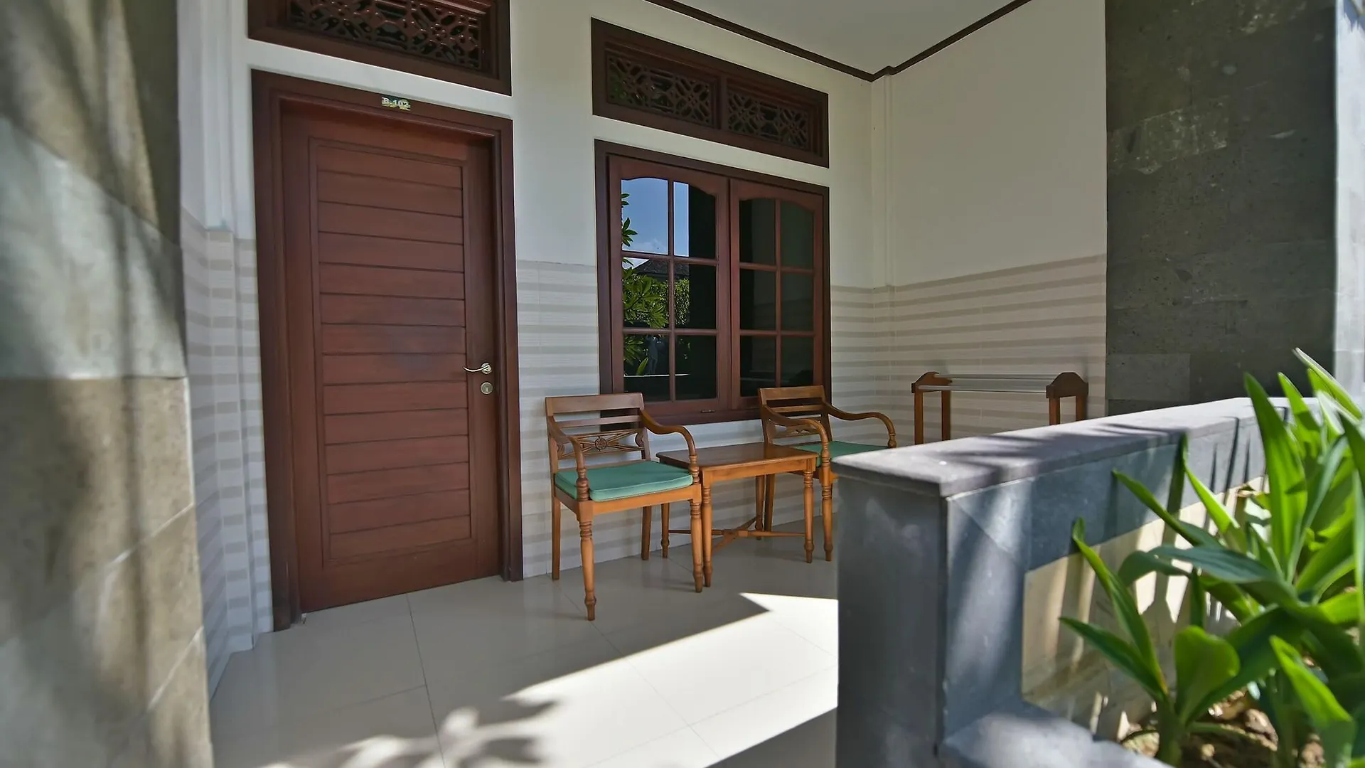 Sandat Hotel Kuta Kuta Lombok