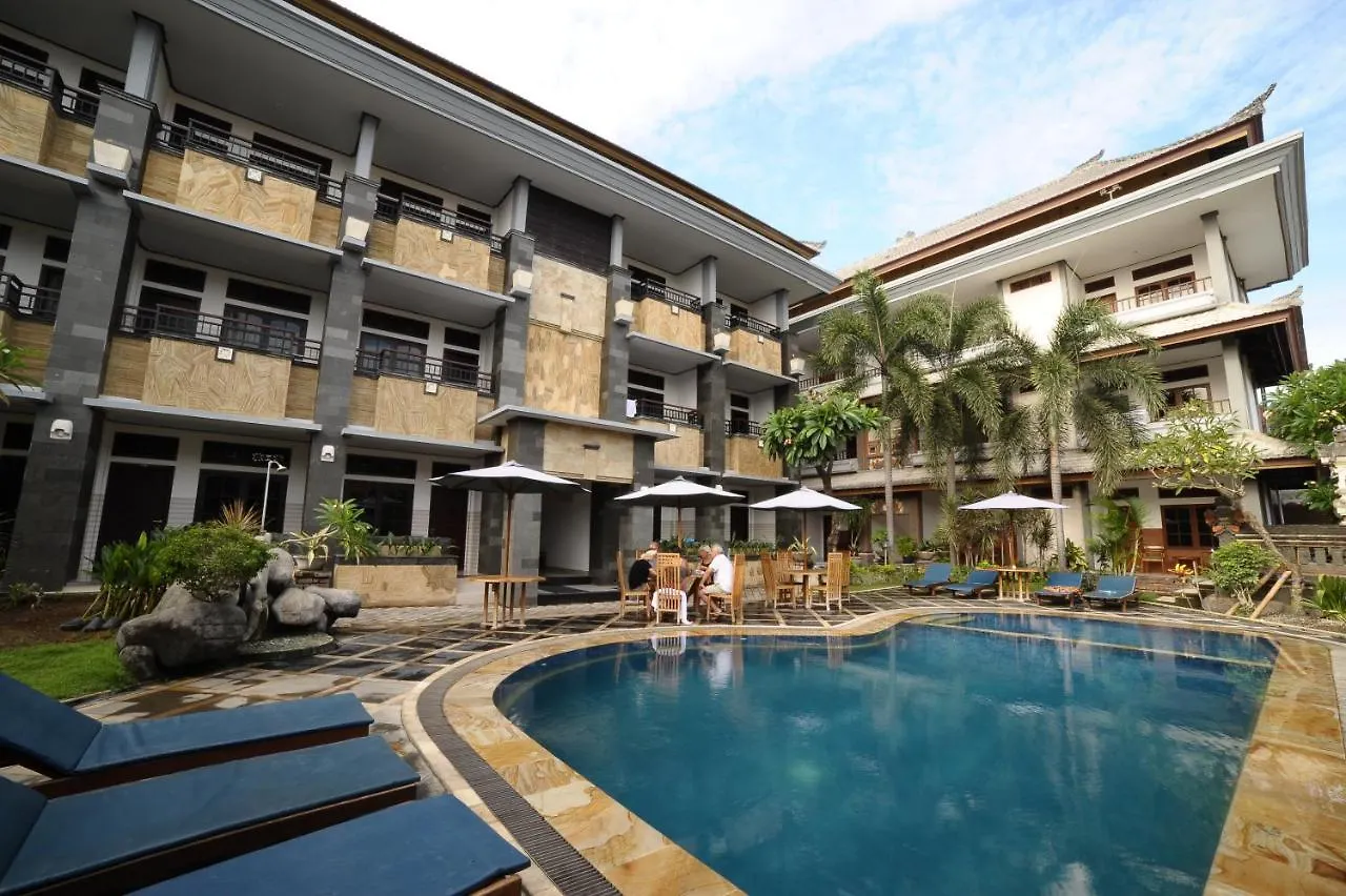 Sandat Hotel Kuta Kuta Lombok 3*,